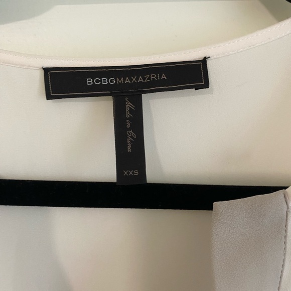 BCBG Ivory and Gray Shift Dress - Picture 3 of 4